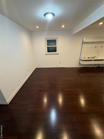 Photo - 28-88 Faber Terrace