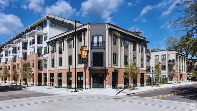 Building Photo - Theory Gainesville Rental