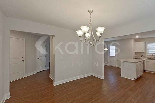 Photo - 103 Western Red Cedar Dr