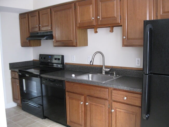 Photo - 2BR townhouse in the Western Branch area