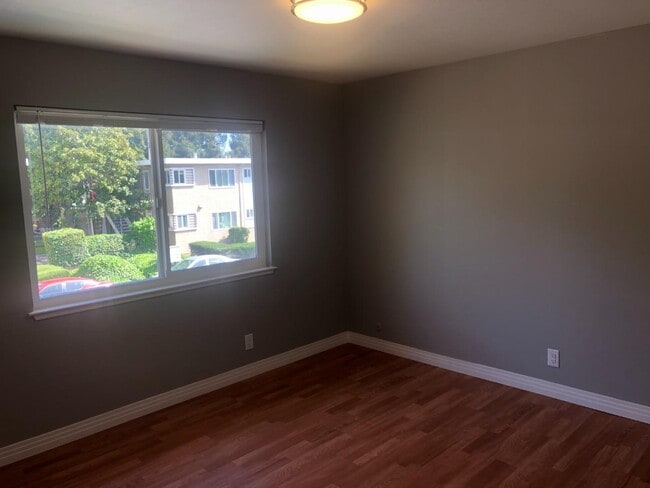 Photo - 2286 Deborah Dr