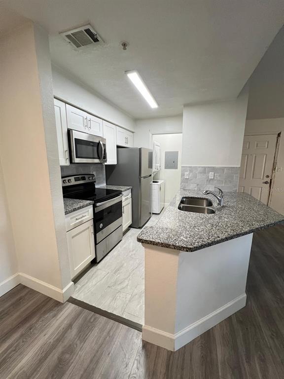 Photo - 236 Afton Square Unit 305