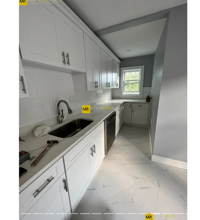 Photo - 10 Lawrence St Unit 12