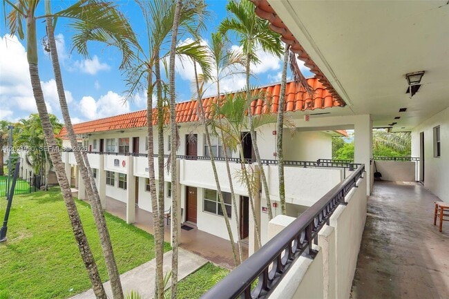 Building Photo - 400 NW 65th Ave Unit 222