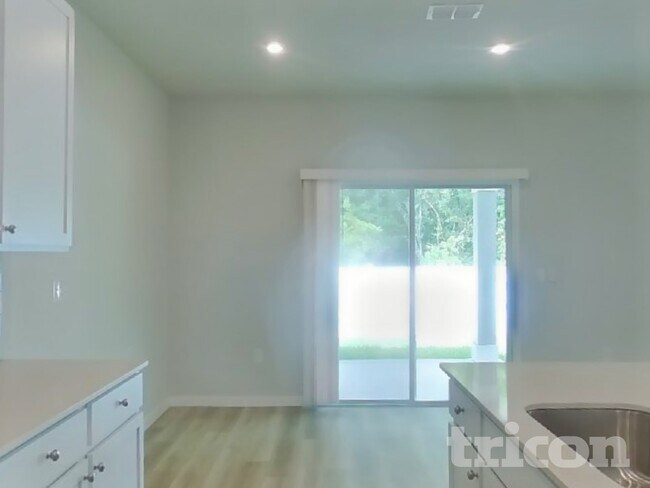 Photo - 14934 Macadamia Ln