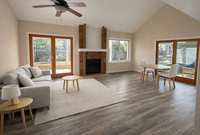 Photo - 17336 E Kenyon Dr