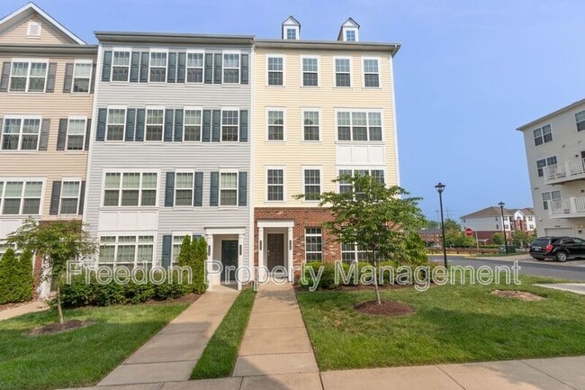 Building Photo - 17002 Beveridge Dr