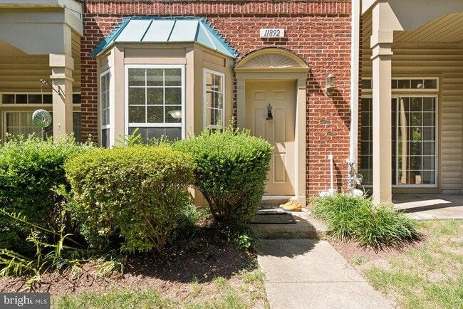 Building Photo - 11892 Breton Ct Rental