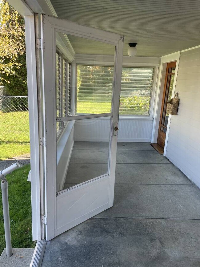 Photo - 13 Middle St Unit 2