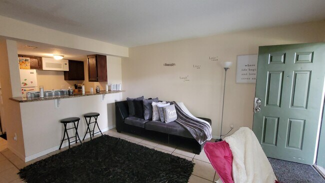 Photo - 7620 Forest City Rd