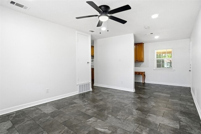 Photo - 1013 Irion Dr