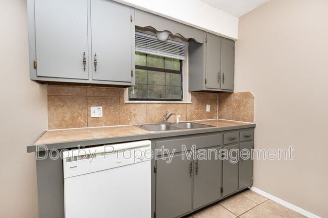 Photo - 3233 Conner St Unit 3233