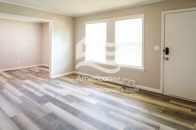 Photo - 4204 N Frankfort Ave