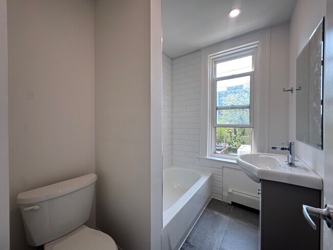 Photo - Freshly Renovated Bachelor Apartment Unit 19