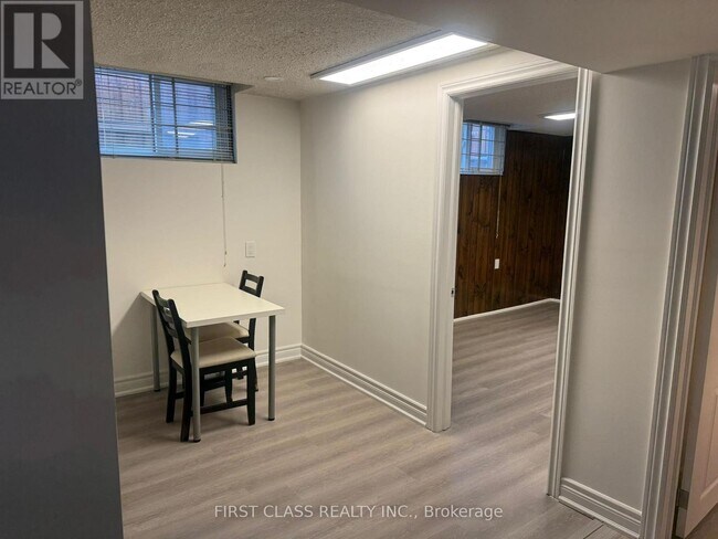 Photo - 126 Haven Hill Square