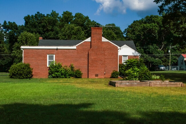 Photo - 2503 Nottoway Blvd