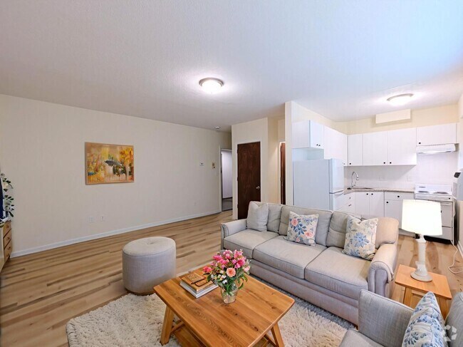 Building Photo - 2018 Commonwealth Ave Rental