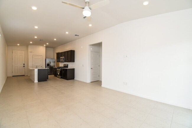 Photo - 10336 W Harper St