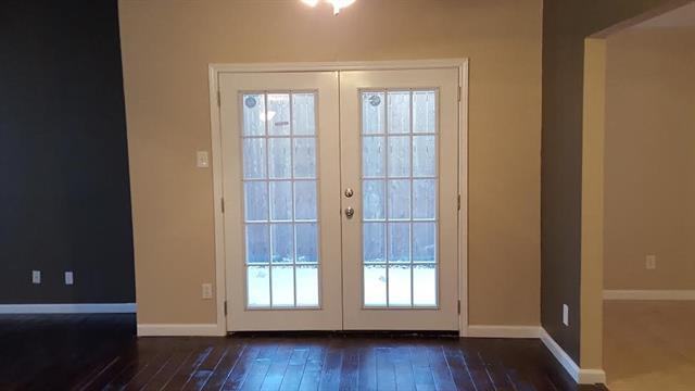 Photo - 4825 Pemberton Ln