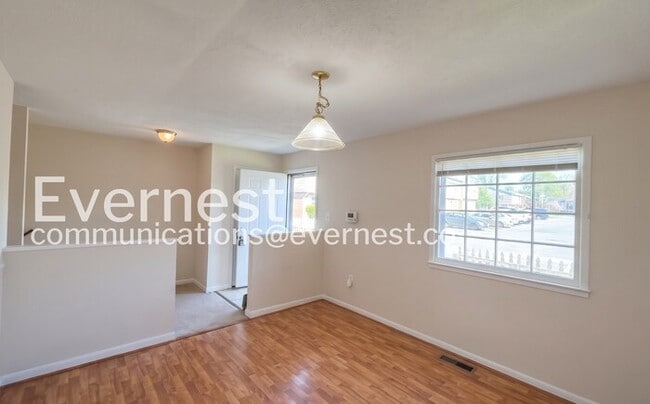 Photo - 2325 McClellan Ct