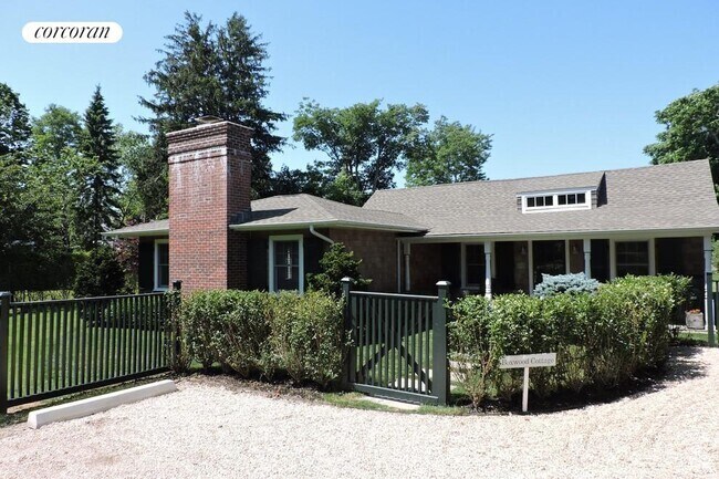 Building Photo - 131 Elm St Rental