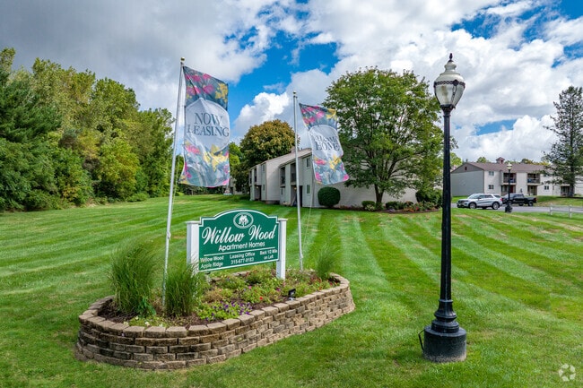 Entrance - Willow Wood Apartment Homes