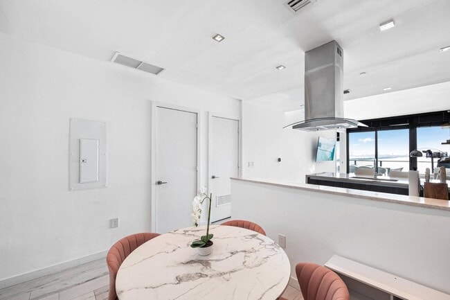 Photo - 480 NE 31st St Unit 1603