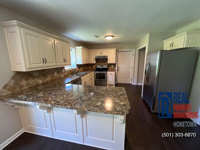 Photo - 10 Woodbriar Ct