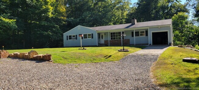 Building Photo - 11 Marywood Rd Rental