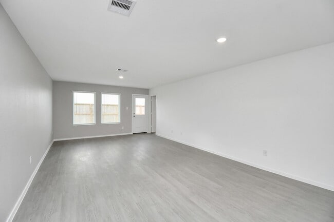 Building Photo - 1034 Gentle Nook Dr