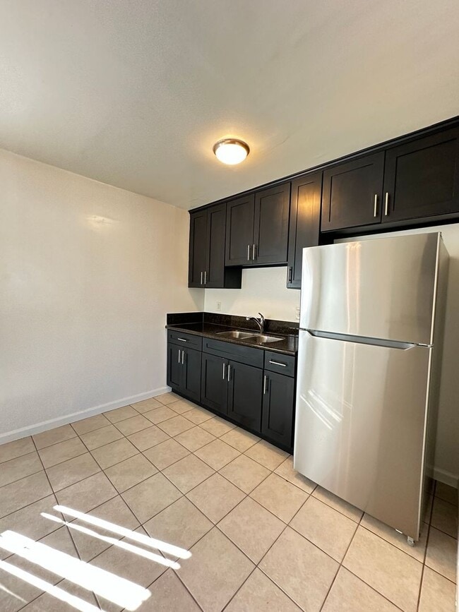 1022 E 32nd St Unit D