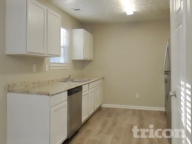 Photo - 7057 Fruitwood Ct