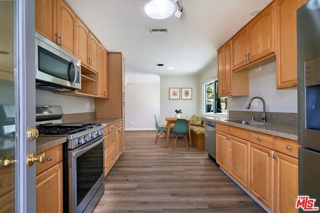 Photo - 39047 Sherry Cir