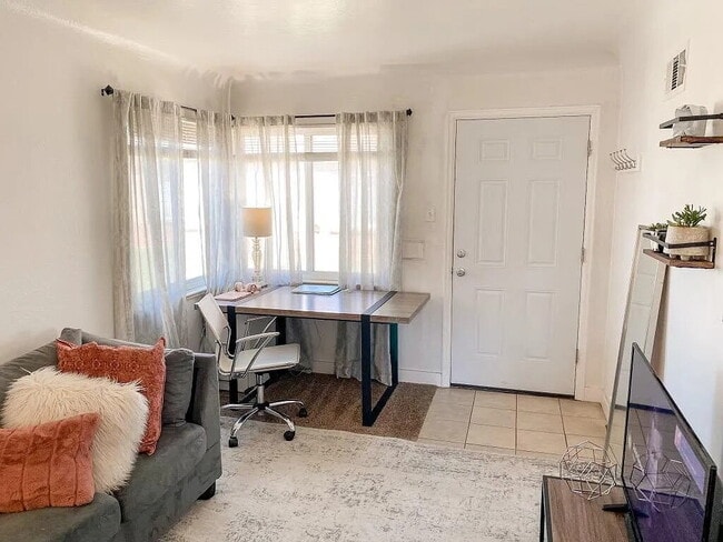 Photo - Fantastic 1 bedroom / 1 bath unit in Platt Park