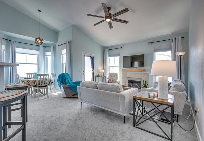 Photo - Fully Furnished 2 Bedroom 2 Bath Breathe T... Unit 2040