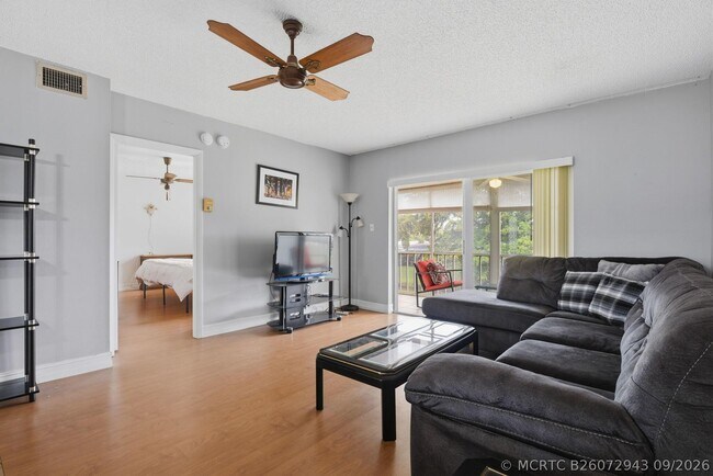 7505 NW 5th Pl Unit 203