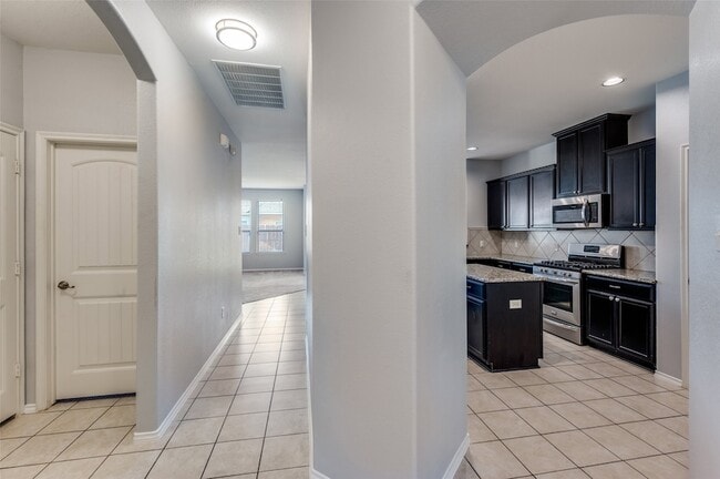 Photo - 1012 Lake Meadow Ln