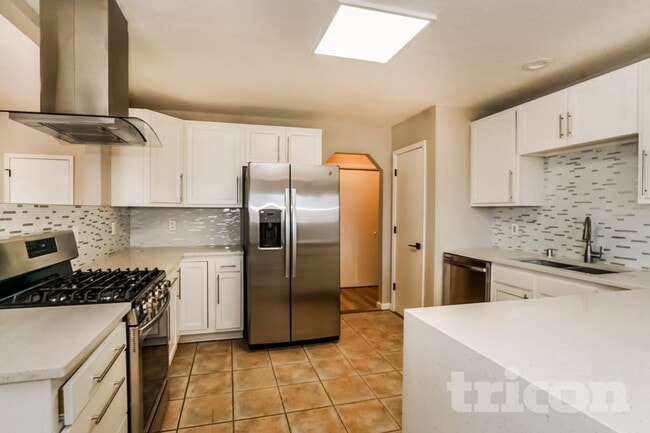 Photo - 1600 31st St SE