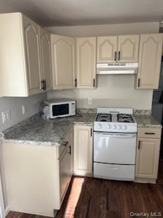 Photo - 86 Rollstone Ave