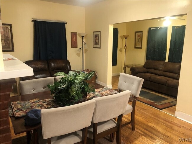 Photo - 855 Ackerman Ave