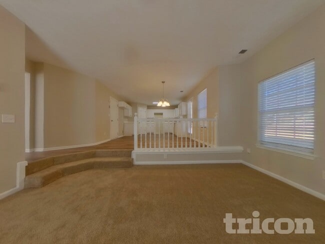 Photo - 63 Shadowhill Ct