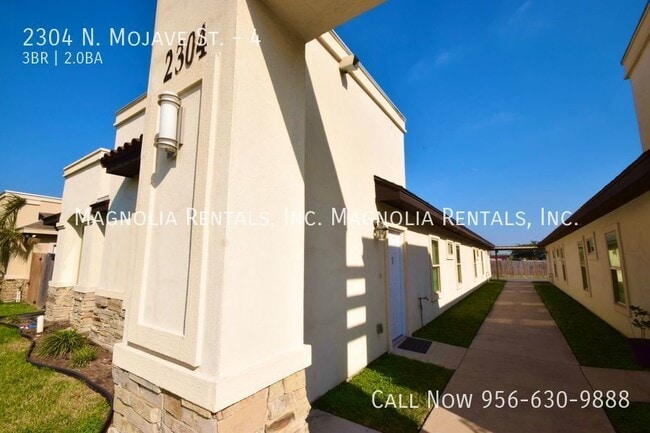 Photo - 2304 N Mojave St Unidad 4
