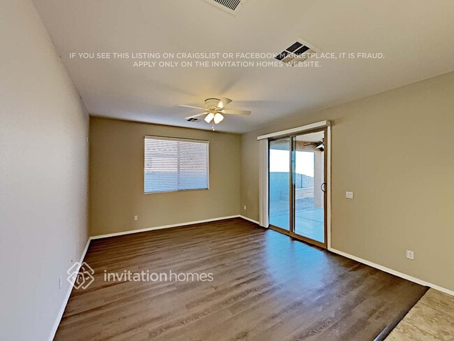 Photo - 46124 W Sheridan Rd