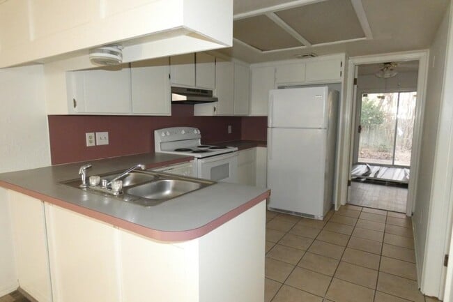 Photo - 2905 NE Tortoise Dr Unit D