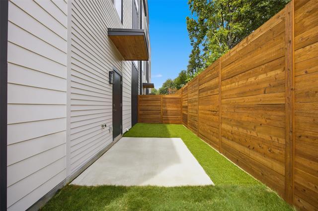 Photo - 4605 Belmont Ave