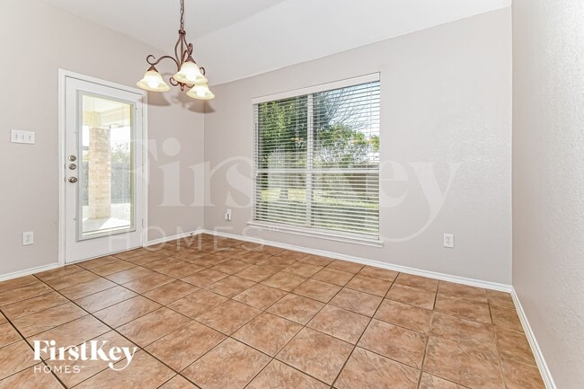 Photo - 2103 Cardinal Dr