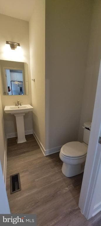 Photo - 5970 Fallfish Ct