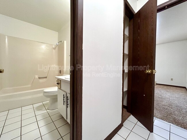 Photo - 2227 29th St SW Unit 3
