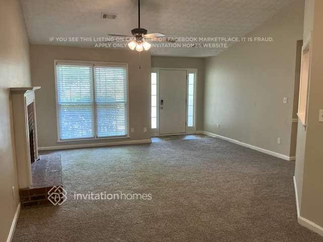 Photo - 211 Johnstons Way