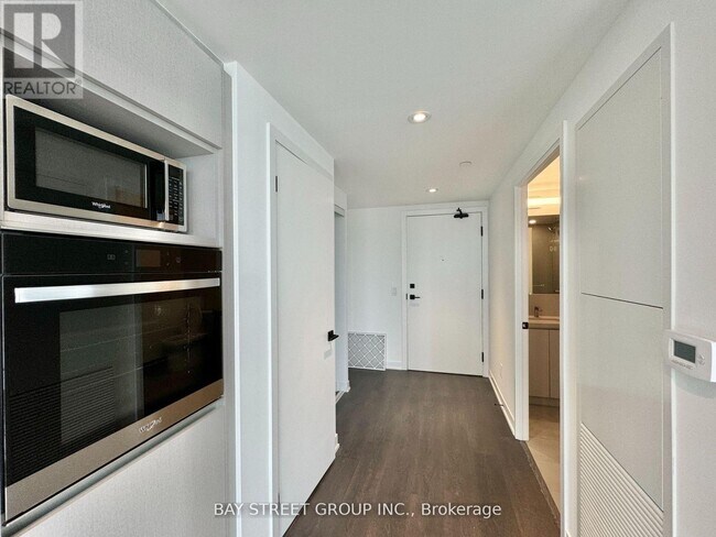 Photo - 319 Jarvis St Unit 4212